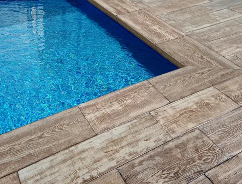 Bazénový lem OAK priebežný tmavo hnedý