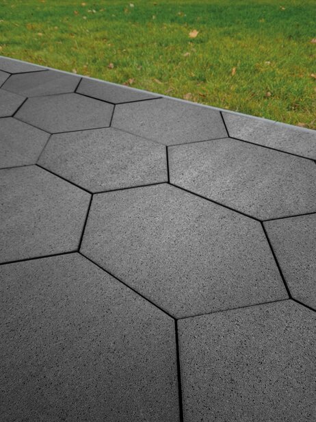 Dlažba H-E-X City 12 cm trýskano-kartáčovaná čierna priečna polovička