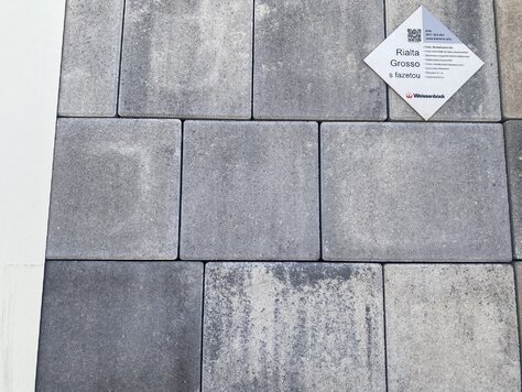 Dlažba RIALTA Grosso natur sivotieňovaná žula Basic