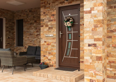 Formátovaný kameň - pílený obklad Gneis prírodný povrch G26 Gneis výška pásu 5 cm