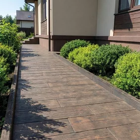 obrubník NATURAL - reliéf drevo