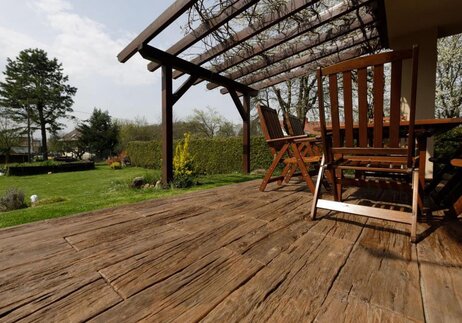 Platňa Línia dreva - doska Imitácia dub 100x25x5cm dub tmavý