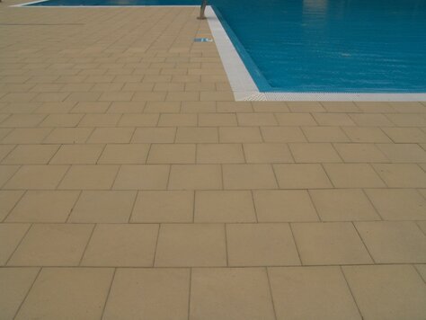 Platňa TAŤÁNA 40/40/4cm pieskovcová