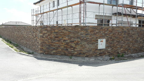 Prírodny kameň - obkladové panely SP 55 Cognac 60x15x1-3cm