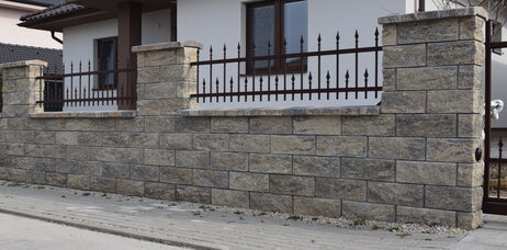 Tvárnica CASSER celý 2-strany štiepané 39,6x19,5x14,8cm dolomite