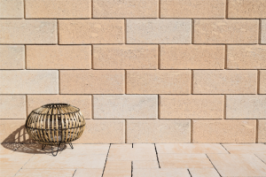 Tvárnica CASSER MONO celý 1-strana štiepaná/ 1-hladká 40x20x15 cm latte