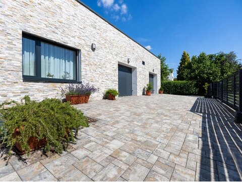 Zámkova dlažba Kombi 6 cm intenso