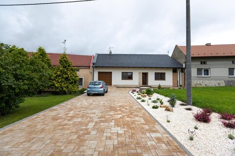 Zámkova dlažba Kombi 8 cm latte